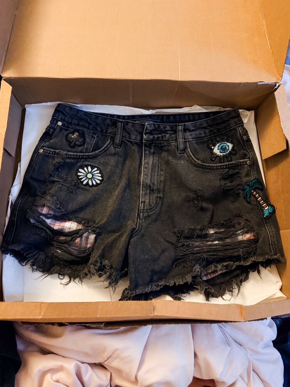 Zara Dark Gray Distressed Embroidered Women’s Denim Shorts
